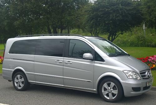 Mercedes Viano Exterior Shot