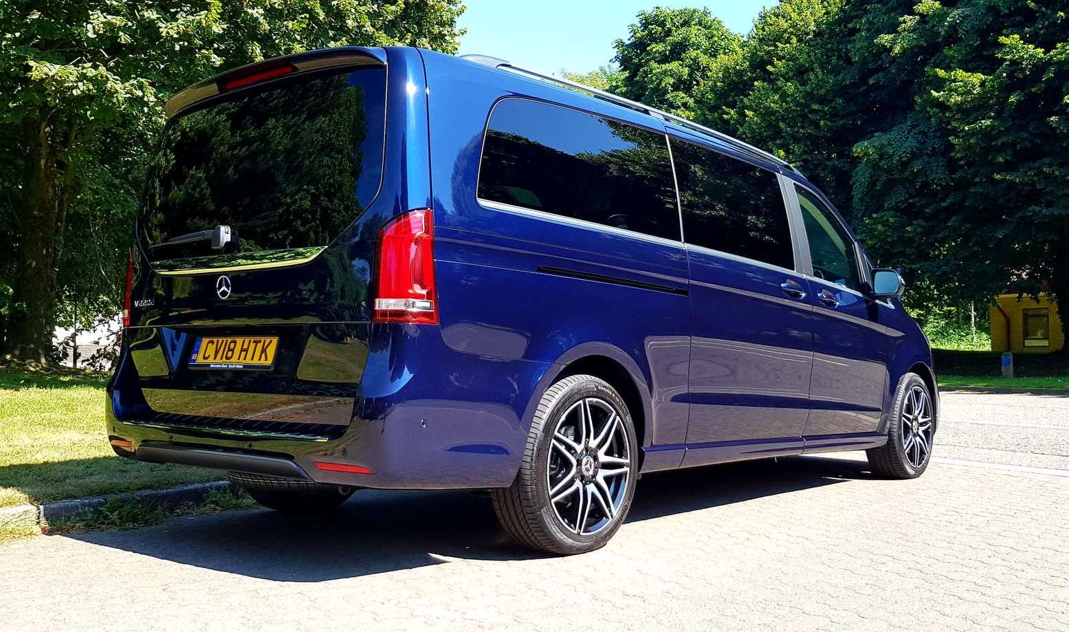 Rear blue Mercedes Viano